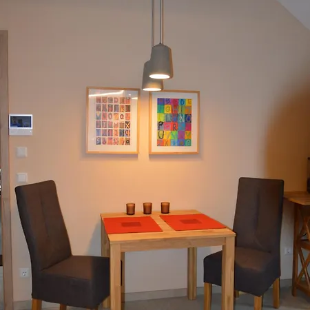 Ferienwohnung, 1-zimmer, 1-3 Personen, 31 Qm, Mit Balkon, In Ruhige Lage, Direkt An Der Aach Apartmán *