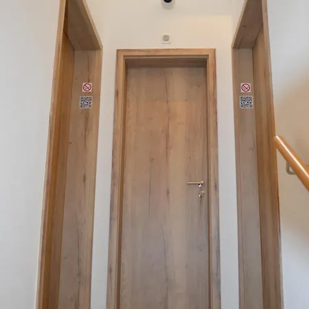 Ferienwohnung, 1-zimmer, 1-3 Personen, 31 Qm, Mit Balkon, In Ruhige Lage, Direkt An Der Aach Appartamento Singen