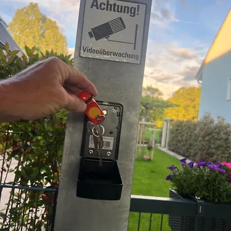 Apartmán Ferienwohnung, 1-zimmer, 1-3 Personen, 31 Qm, Mit Balkon, In Ruhige Lage, Direkt An Der Aach *